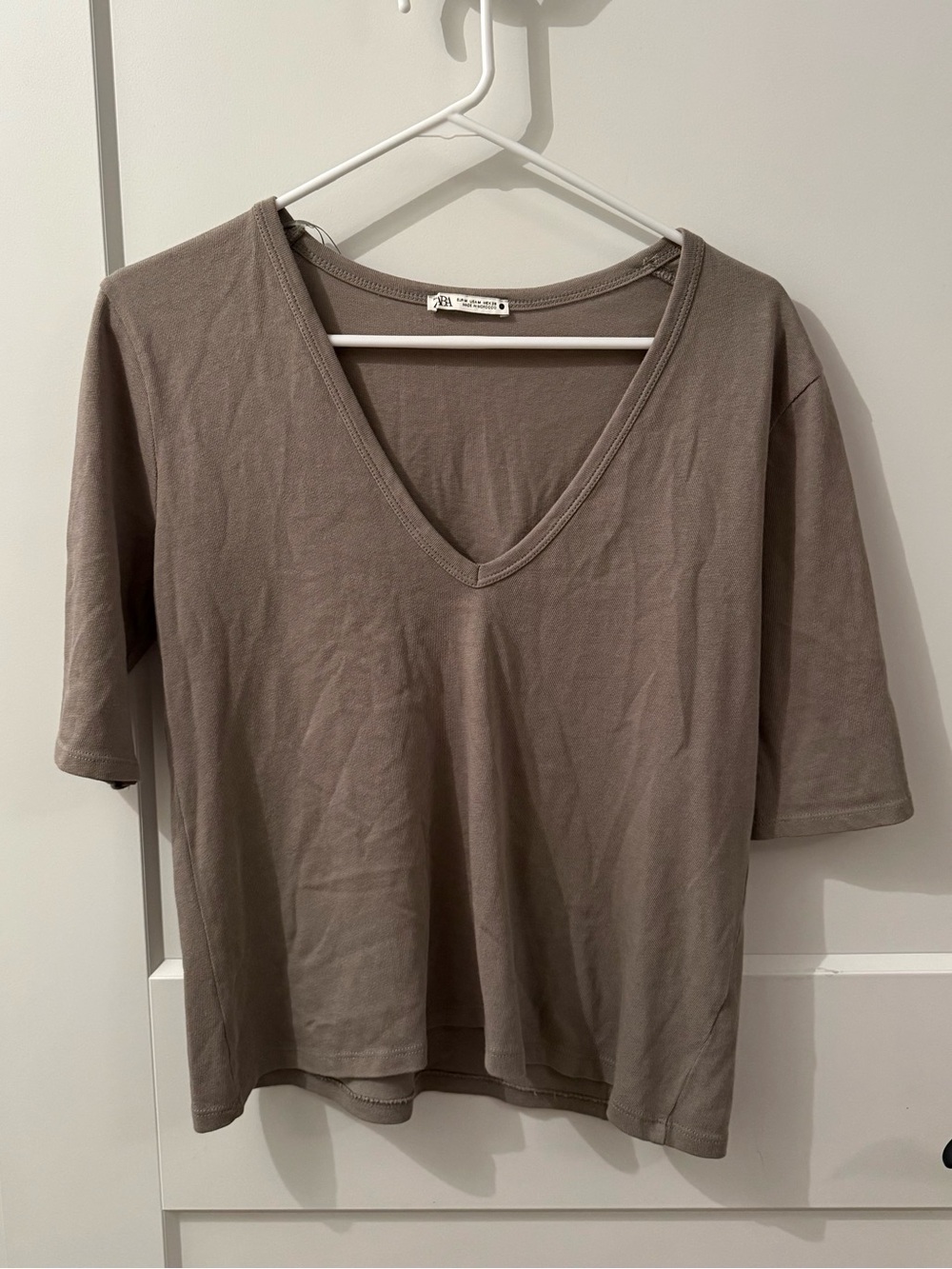 ZARA V-Neck Short Sleeve Tee in Taupe